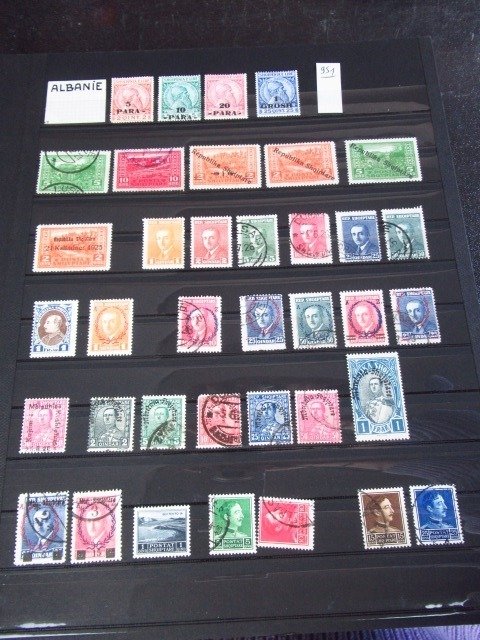 Europe de l'Est  - collection de timbres vol 1