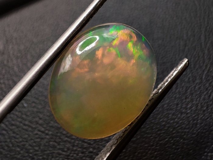 Opal, Ohne Reservierungspreis ** - 4.42 ct