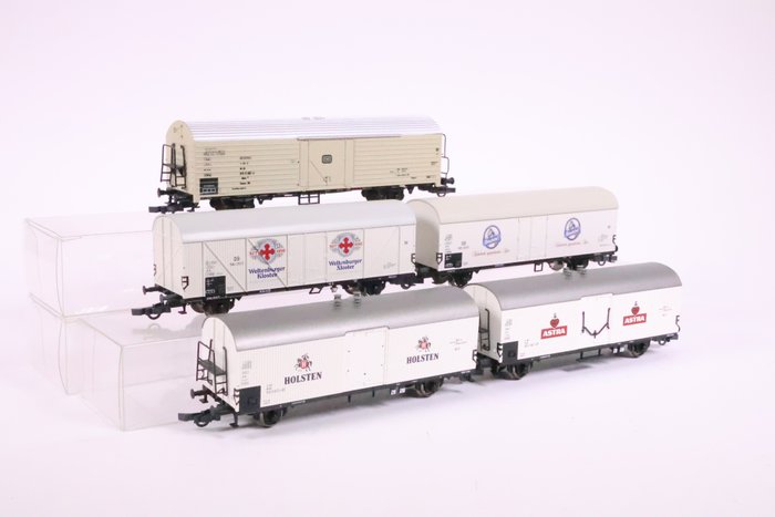 Roco H0 - Modellbahn-Güterwagen (5) - Fünf Kühlwagen mit verschiedenen Aufdrucken - DB
