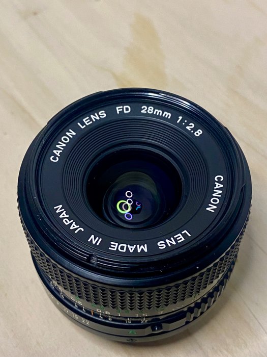 Canon FD New 28mm f 2,8 Wide angle lens