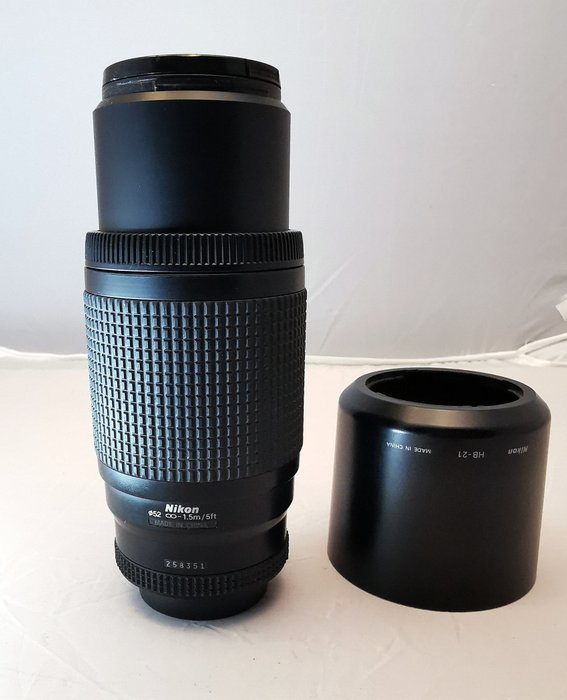 Nikon AF NIKKOR 75 – 240 mm 1: 4.5 – 5.6D TELE ZOOM 變焦鏡頭