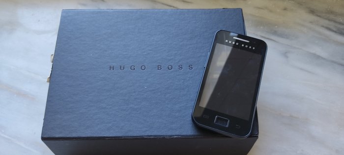 Samsung Hugo boss Galaxy Ace limited edition GT-S5830 - Smartphone (3) - In Originalverpackung