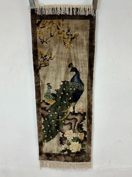 China silk - picture carpet with peacock motif - Carpet - 124 cm - 47 cm