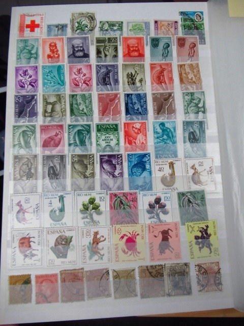 Mondo  - collezione di francobolli