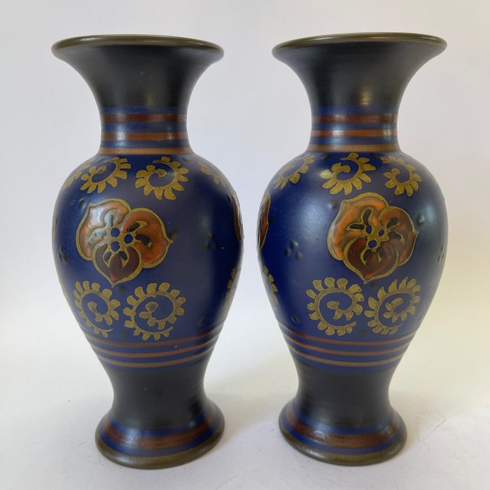 Plateelbakkerij Zuid-Holland - 花瓶 (2) -  1679 804 维多  - 普拉特尔