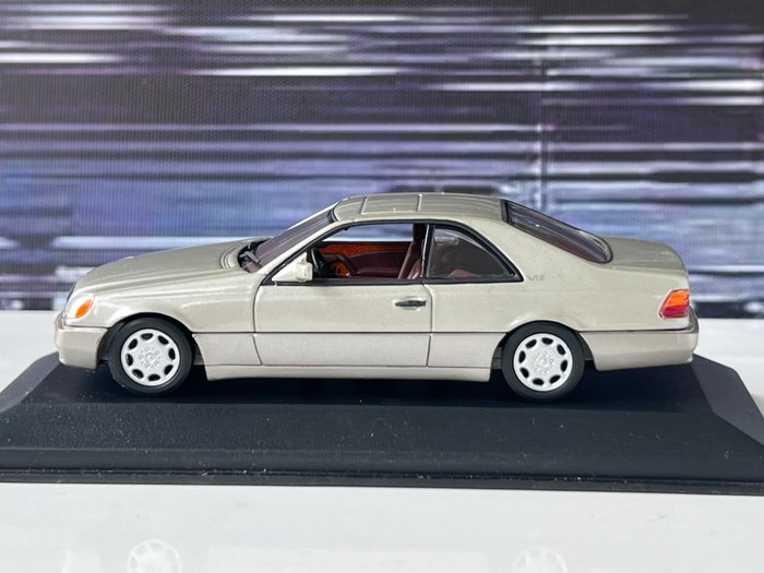 Modellbil - Mercedes-Benz 600 SEC C140 - Ref # 326002