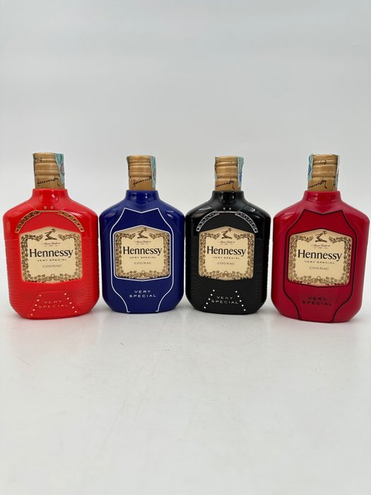 Hennessy - Cognac Very Special  limited edition flasks  - b. Anni 2000 - 20cl - 4 bottiglie
