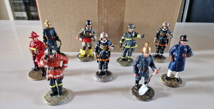 Del Prado  - 锡制玩具 9x Soldats du Feu - 2000-2010 - 亚洲
