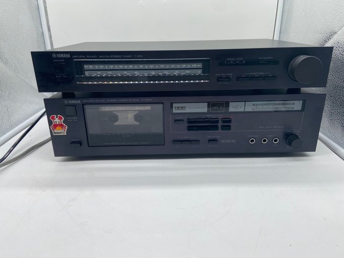 Yamaha - T-300 Tuner, K-200a Cassette recorder-player - Hi-fi set