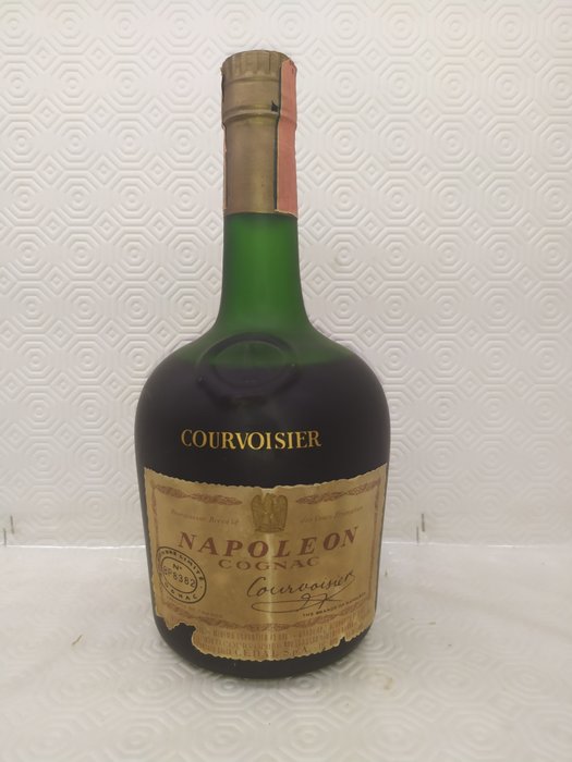 Courvoisier - Napoléon Cognac  - b. década de 1970 - 73 cl
