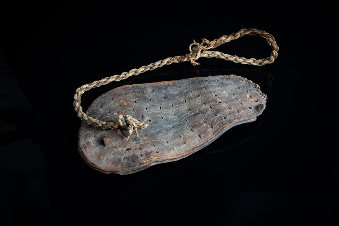 Ancient Egypt, Late Period Leather/Flax-Jute Egyptian leather sandal, Egypt estate collection 6th - 3rd century BC