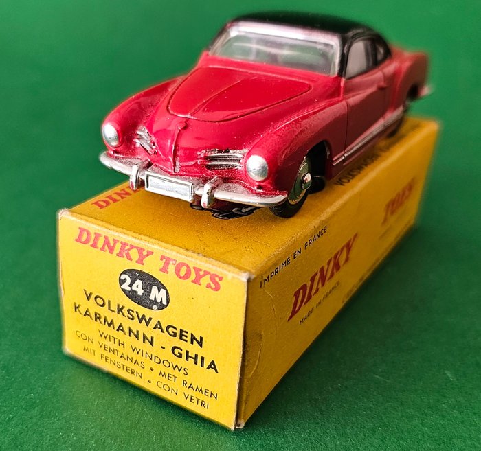 Dinky Toys 1:43 - Berline miniature - ref. 24M Volkswagen Karman Ghia