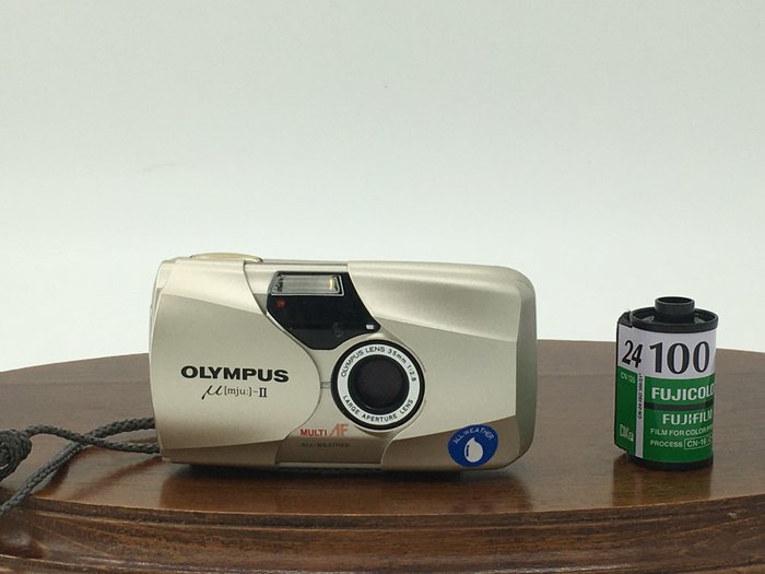 Olympus µ[mju:]-II Analogt kamera