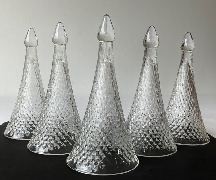 Art Deco Trinquette glazen - Champagneglas - Pressglas med facettmotiv, art déco