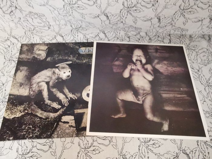 Pixies - Monkey Gone To Heaven & Gigantic / River Euphrates - Vinylskiva - 1988