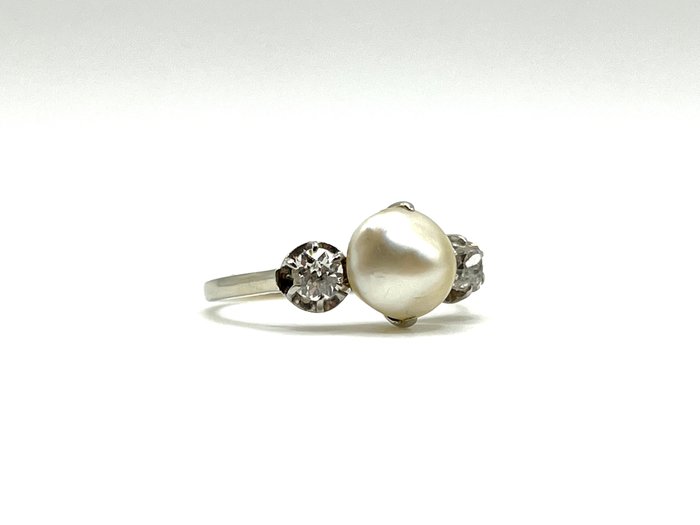 Ring - 18 kt Weißgold Perle - Diamant 