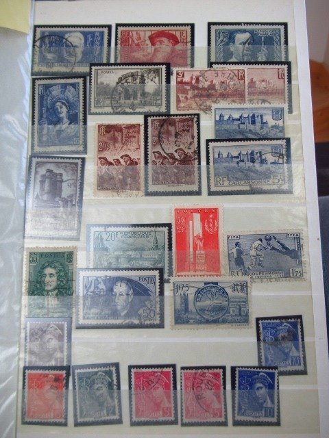 France  - Dont Ader et croix rouge , collection de timbres