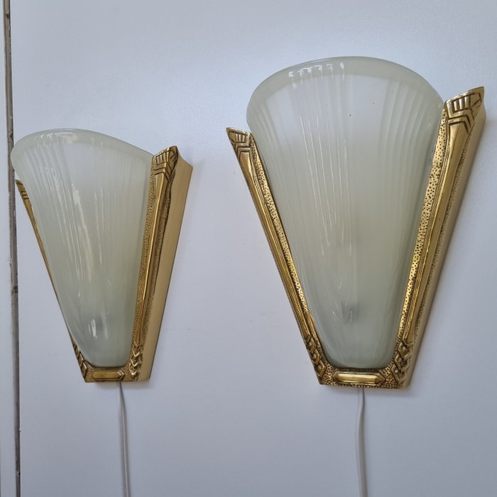 Wandlampe (2) - Käufer. Messing. Glas