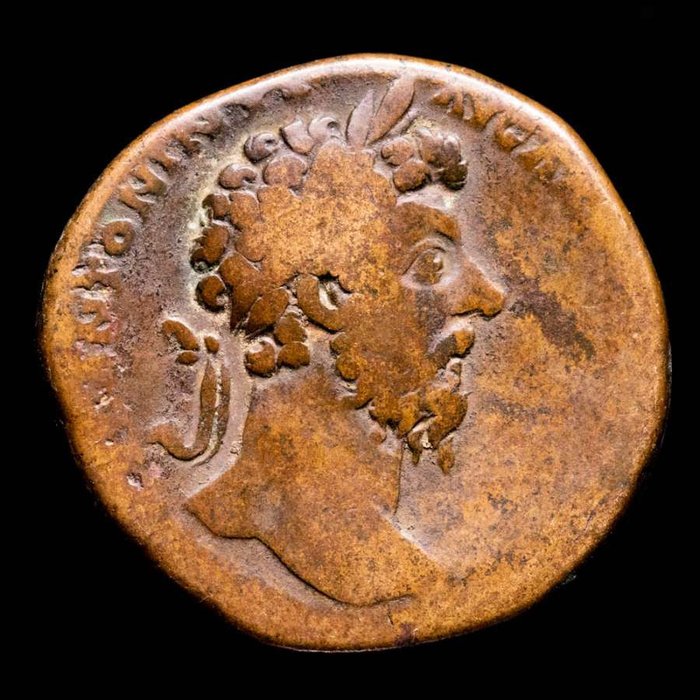 羅馬帝國. Marcus Aurelius (AD 161-180). Sestertius Rome, AD 170-171.  IMP VI COS III, Victory standing to right, fixing a shield inscribed VIC GER to a  (沒有保留價)