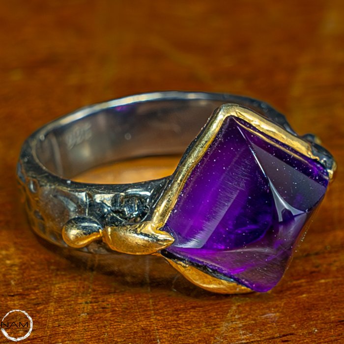 天然紫水晶凸圓形復古戒指 39.8克拉- 7.96 g