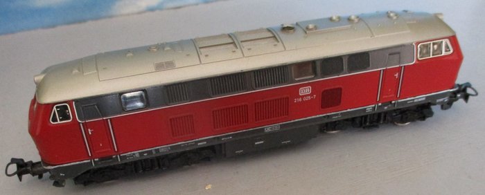 Märklin H0 - 3075 - Diesellokomotive (1) - BR 216 025-7, MFX - DB