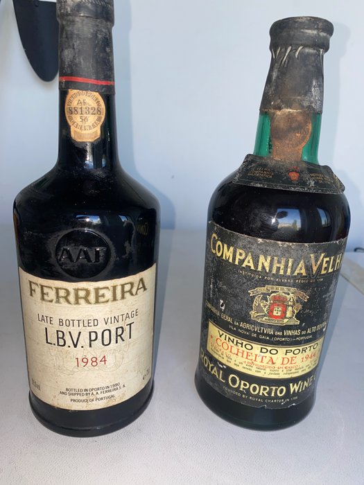 Port: 1944 Real Companhia Velha Colheita & 1984 Ferreira Late Bottled Vintage - Douro - 2 Bottles (0.75L)