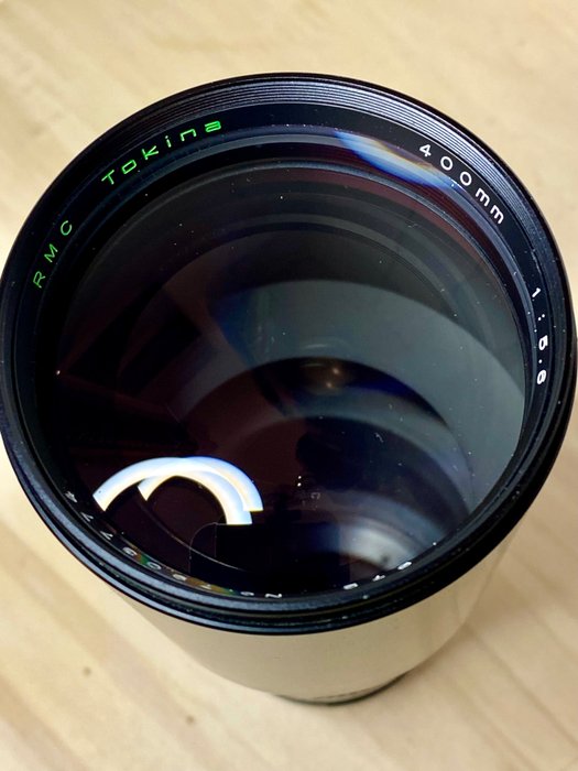 Tokina RMC 400mm f 5,6 avec baïonnette Canon FD Camera lens