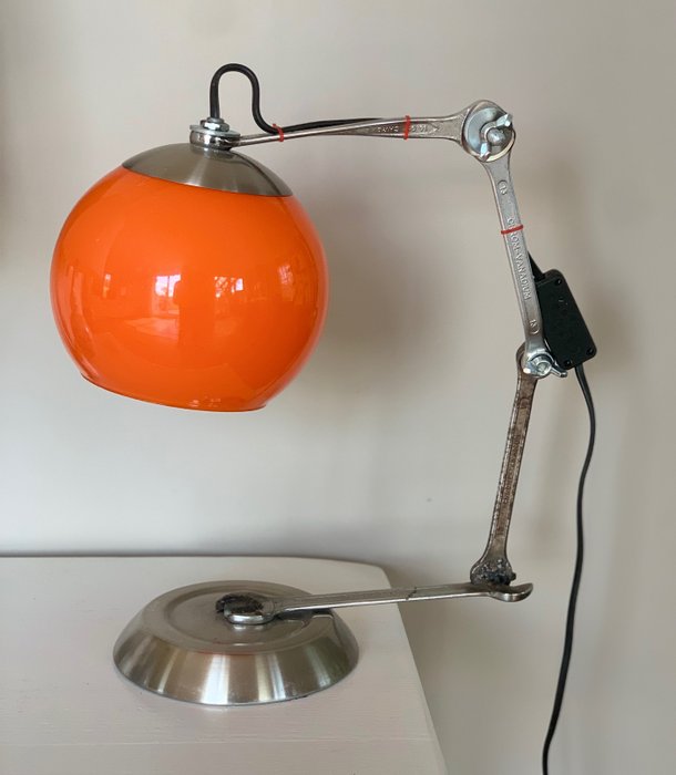 Lampada da tavolo - Design unico - Metallo, Vetro
