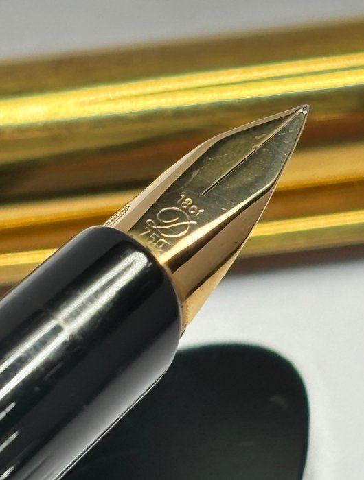 S.T. Dupont - 925 Vermell - 钢笔