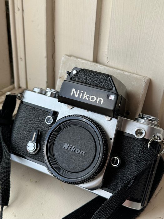 Nikon F2 Αντανακλαστική φωτογραφική μηχανή με μονό φακό (TLR)