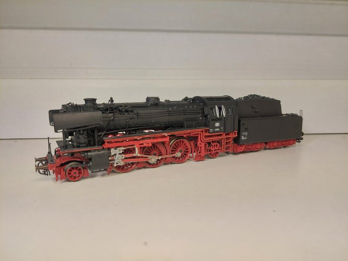 Roco H0轨 - 43249 - 带煤水车的蒸汽机车 (1) - BR 23 104 - 数字 - DB