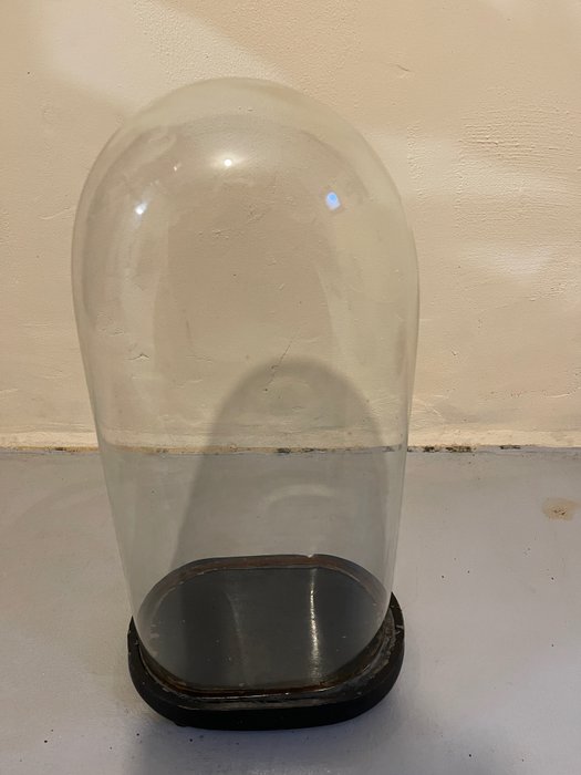 Globus - 1901-1920 - eine Glaskuppel