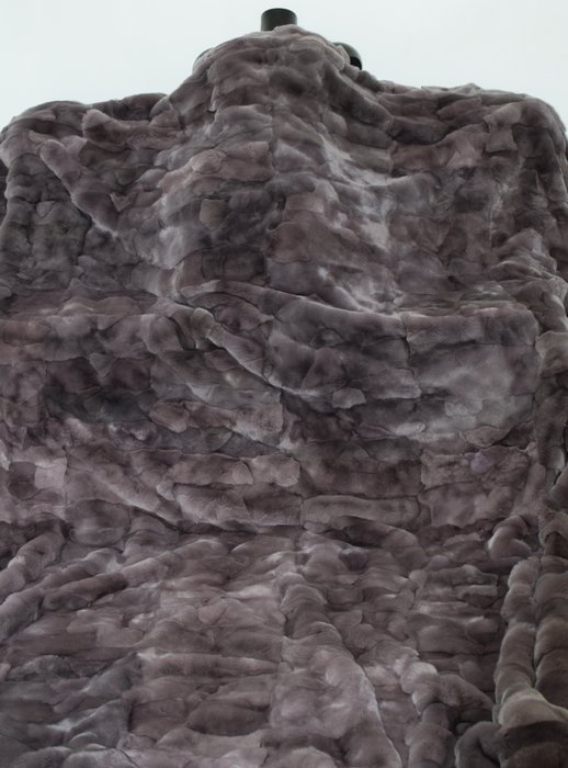 Filippos Furs Super King Size Paarse Rex-chinchilla - Deken  - 250 cm - 230 cm