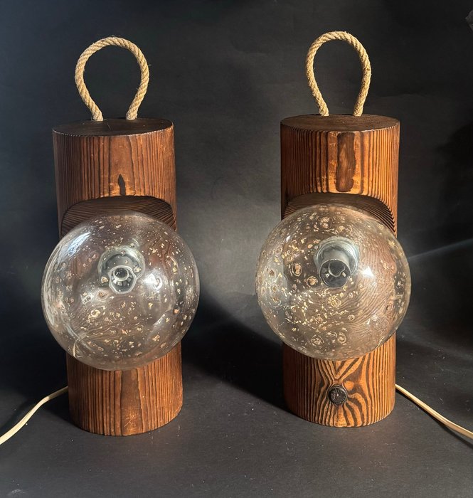 Temde - Lampe de table (2) - Type totémique16 - Bois, Verre
