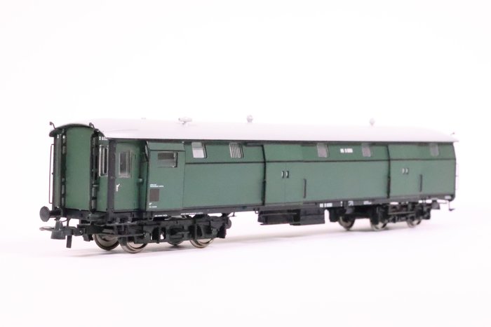 Artitec H0轨 - 20.241.01 - 模型火车客运车厢 (1) - D6061，钢 D，时代 II - NS