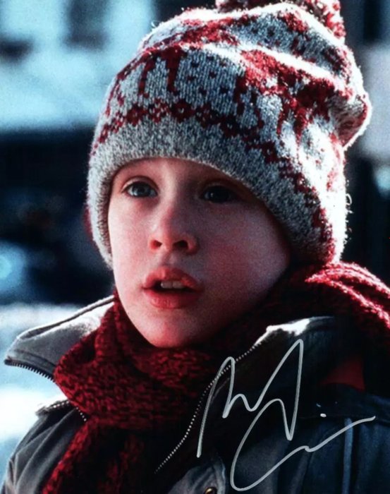 Home Alone - signed by Macaulay Culkin (Kevin) -  8x10" with COA