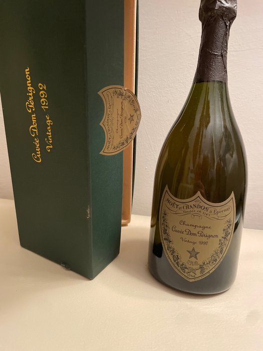 1992 Moët & Chandon, Dom Perignon - Champán Brut - 1 Botella (0,75 L)