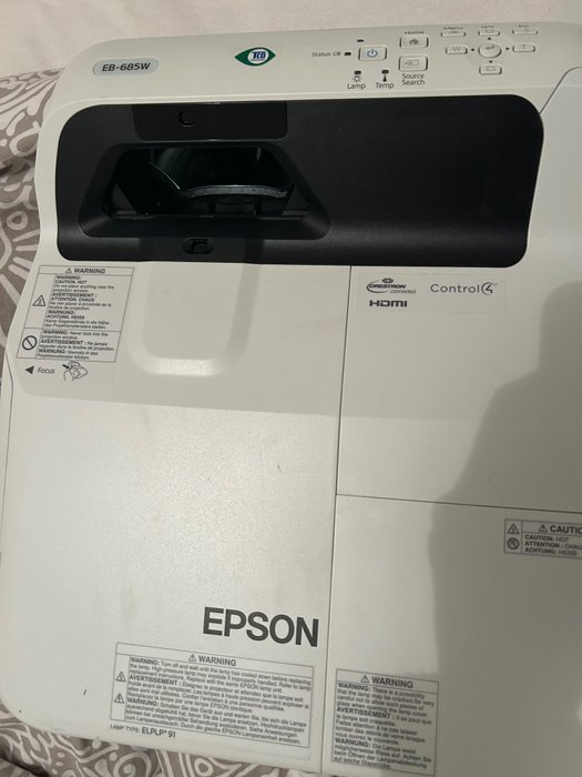 Epson EB-685W Projektor