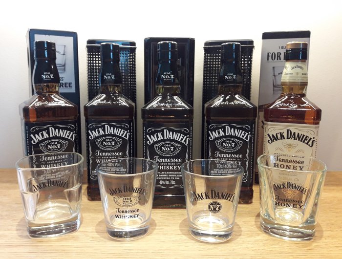 Jack Daniel's - Old No 7 & Tennessee Honey - Gift Tins w/ glasses  - b. 2020-luku - 70cl - 5 pullojen