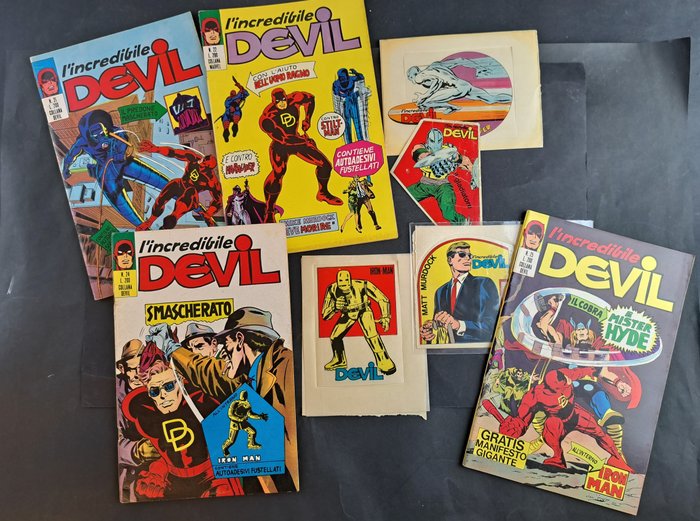 Devil nn. 21, 22, 24, 25 - Mike Murdoch Deve Morire e Altri con Adesivi Parziali - 4 Comic - Erstausgabe - 1971