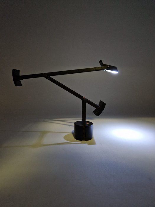Artemide - Richard Sapper - Lampada da tavolo - Mini Tizio - Metallo
