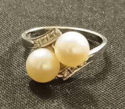 14 kt Akoya-Perle, Weißgold - Ring - 0.06 ct Diamant