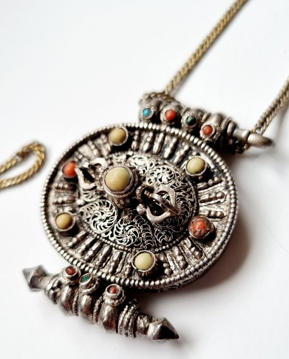 collana amuleto vintage India - India  (Senza Prezzo di Riserva)