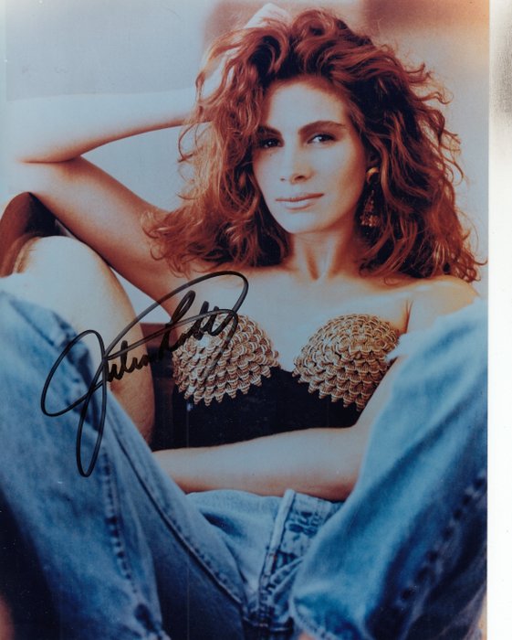 Hollywood Legend - Julia Roberts - Original Autograph - signed in person at German Premiere - 19x25 cm