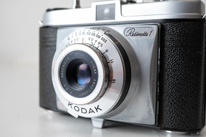 Kodak ‘Model 022’ Retinette F Germany with ANGENIEUX 45MM 3.5 | Câmera analógica
