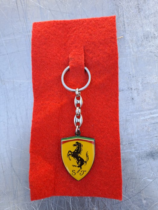Auto-onderdeel (1) - Ferrari - Ferrari portachiavi anni 80/90 - 1980-1990