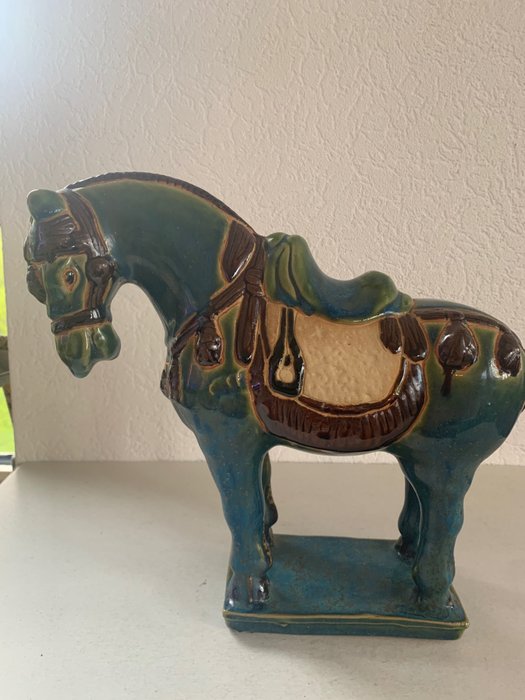 Tang paard - Porselein - China - Midden 20e eeuw (WO II)