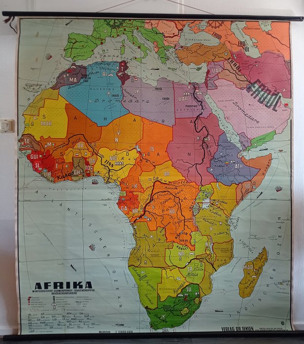 Schulkarte - Großes Schulplakat AFRIKA - Leinen