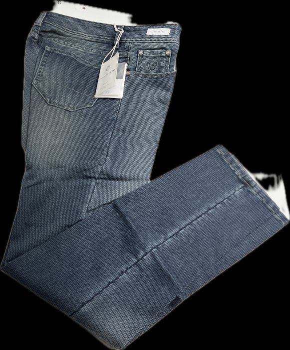 34 Richard J. Brown - Jeans
