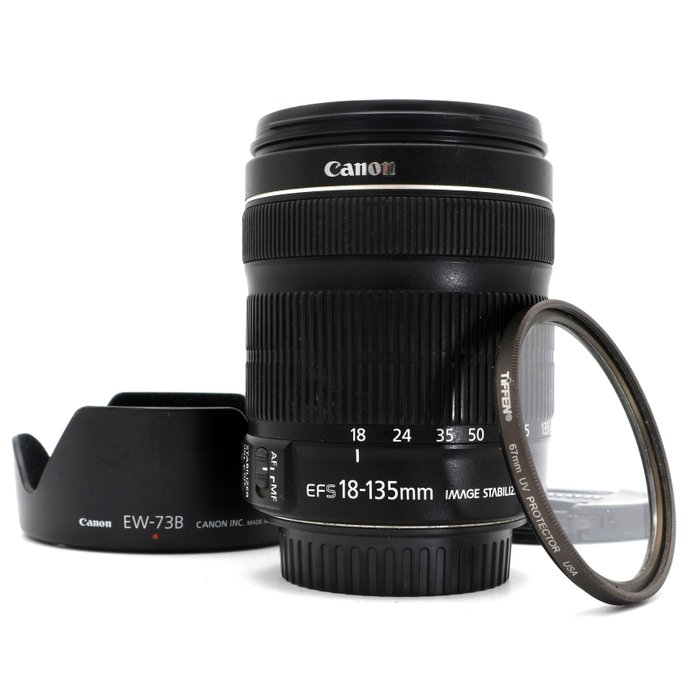 Canon EF-S 18-135mm F/3.5-5.6 IS STM met zonnekap en filter Zoom-objektiivi
